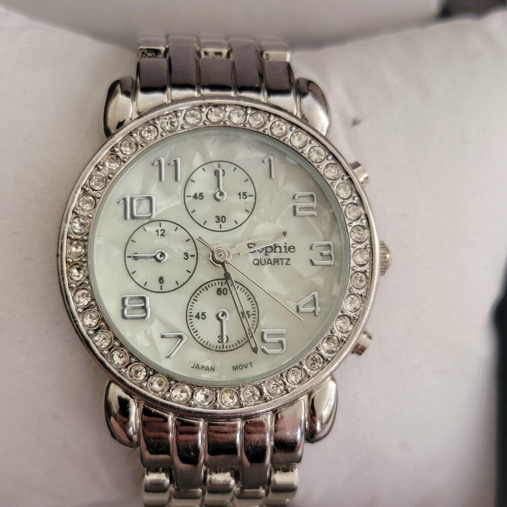 Vintage Sophie Quartz Womens Watch Silver White Dial Crystal Bezel Bracelet